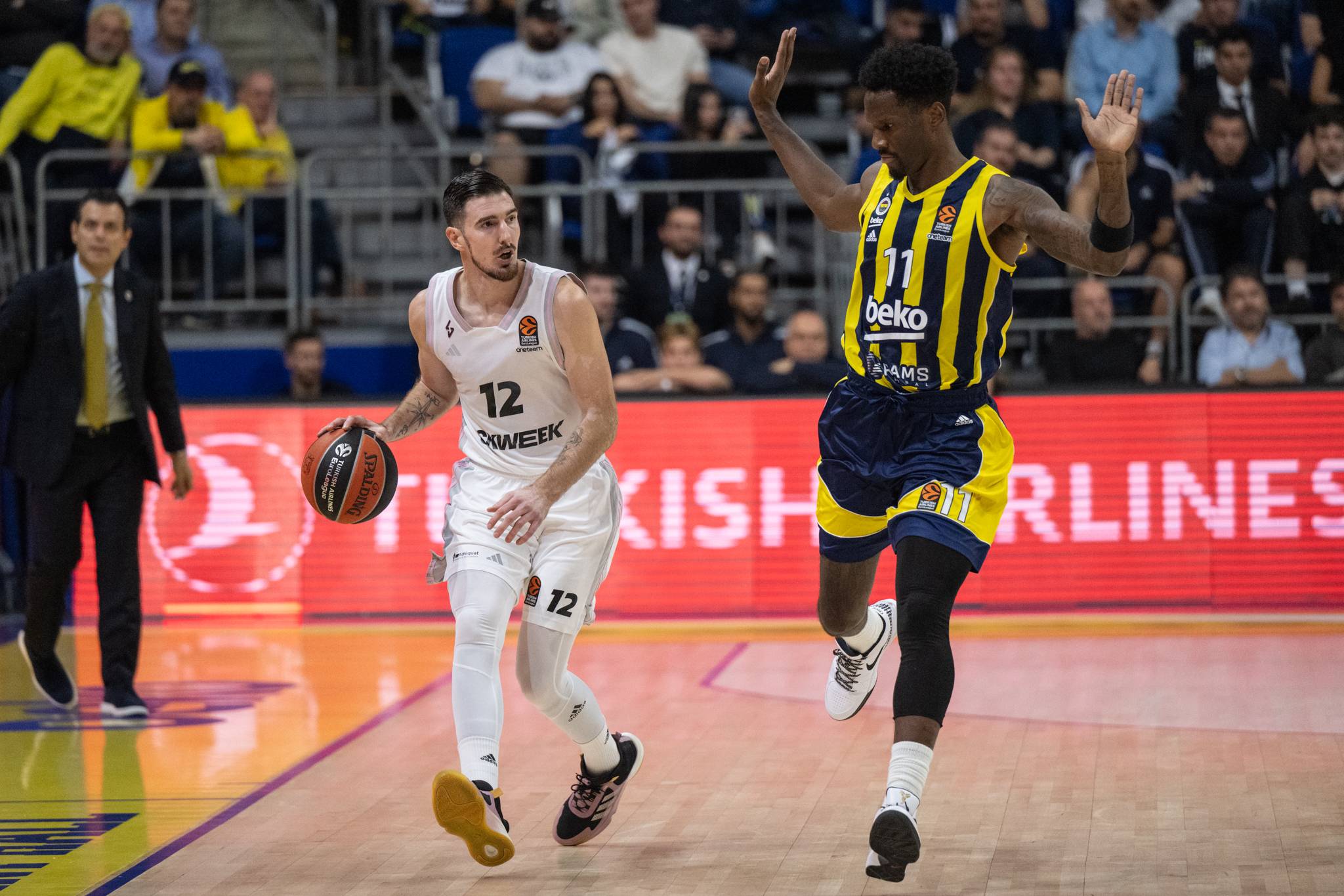 AA-20231019-32458584-32458582-FENERBAHCE_BEKO_LDLC_ASVEL (1)