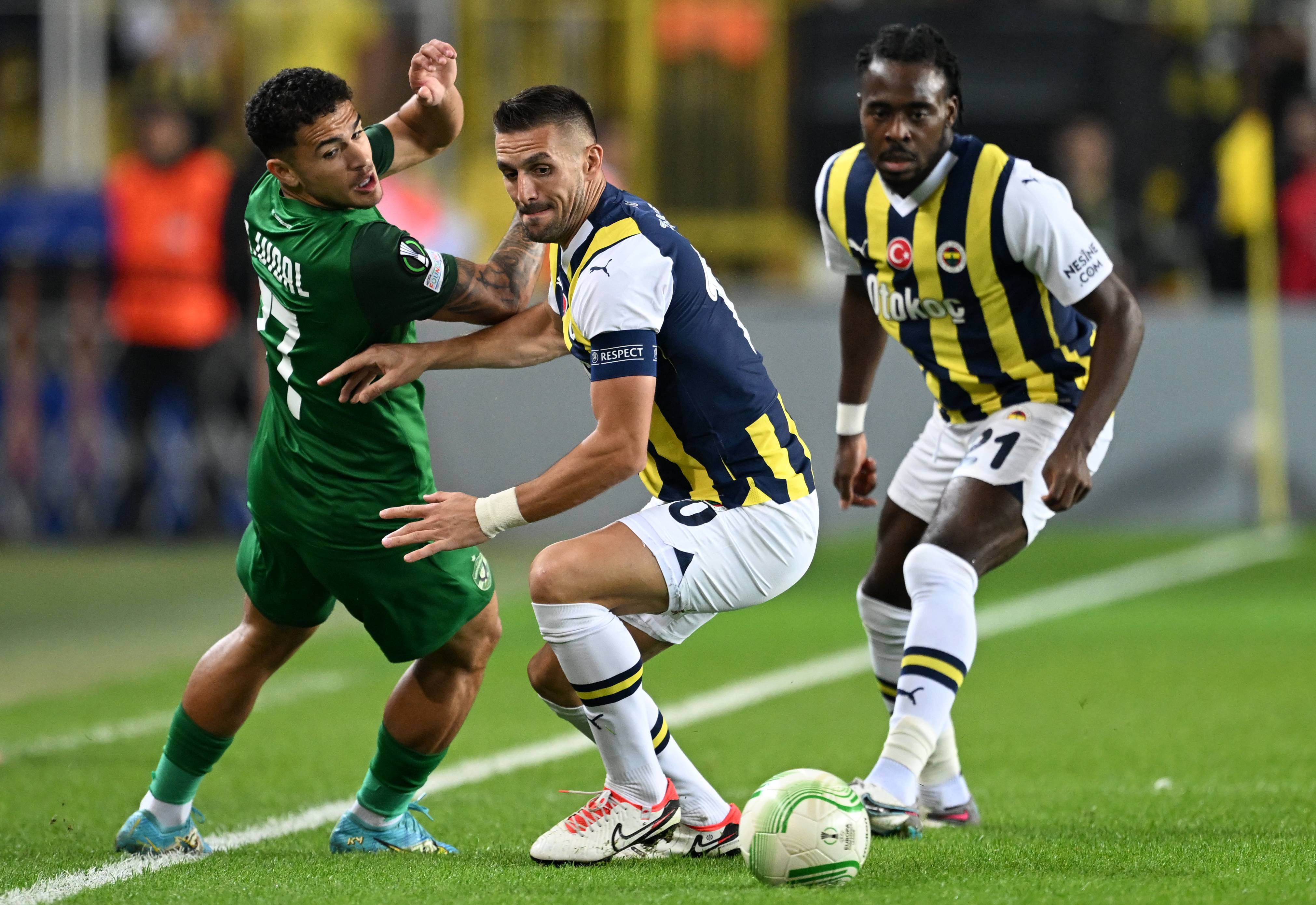 AA-20231026-32529212-32529207-FENERBAHCE_LUDOGORETS (1)