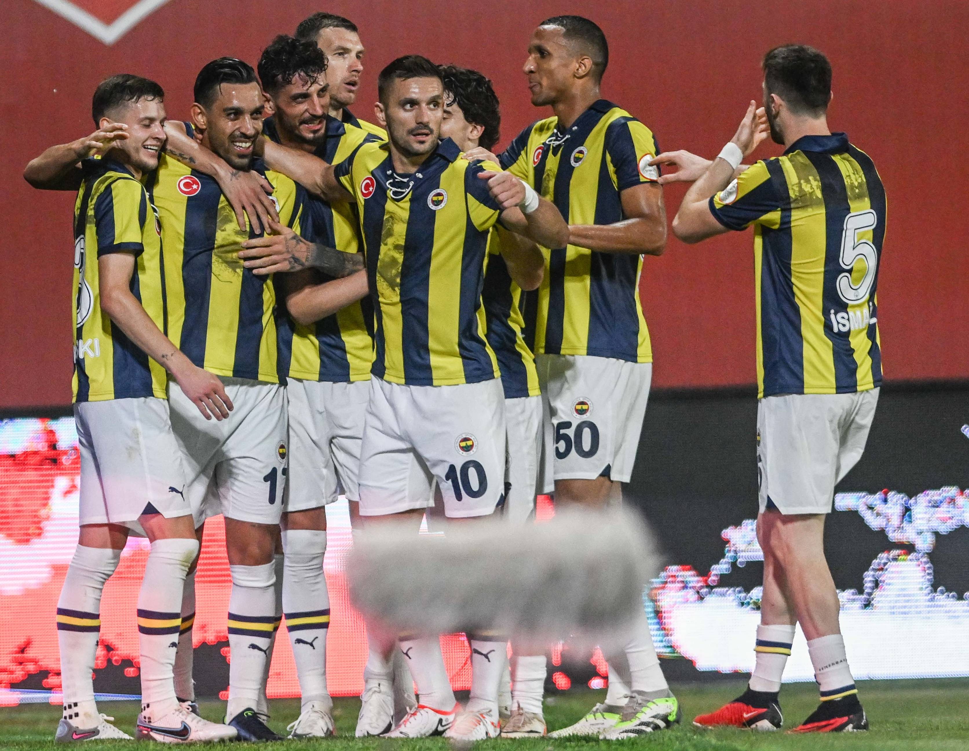 AA-20231029-32567745-32567742-SILTAS_YAPI_PENDIKSPOR_FENERBAHCE (1)