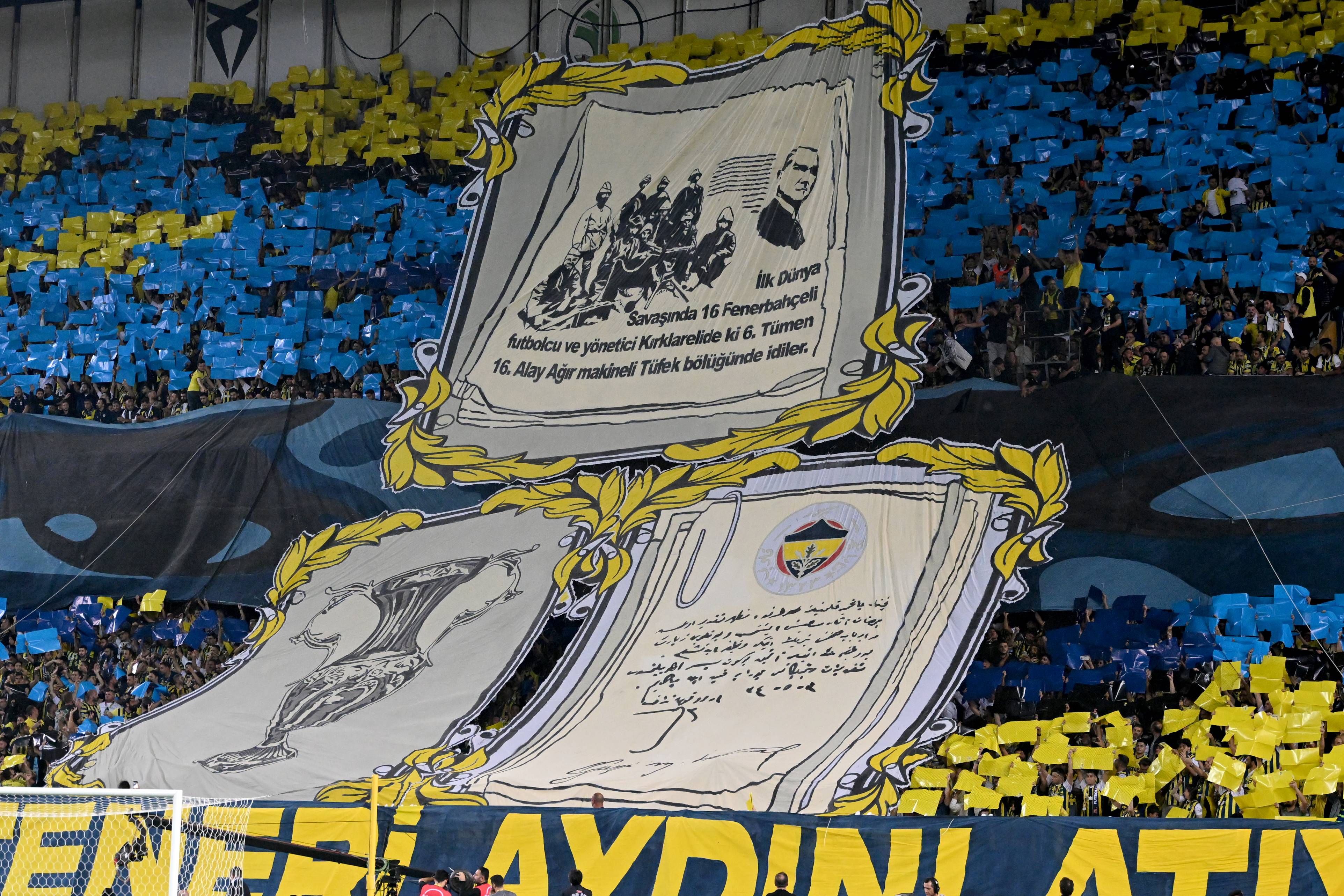 AA-20231104-32655072-32655068-FENERBAHCE_TRABZONSPOR (1)