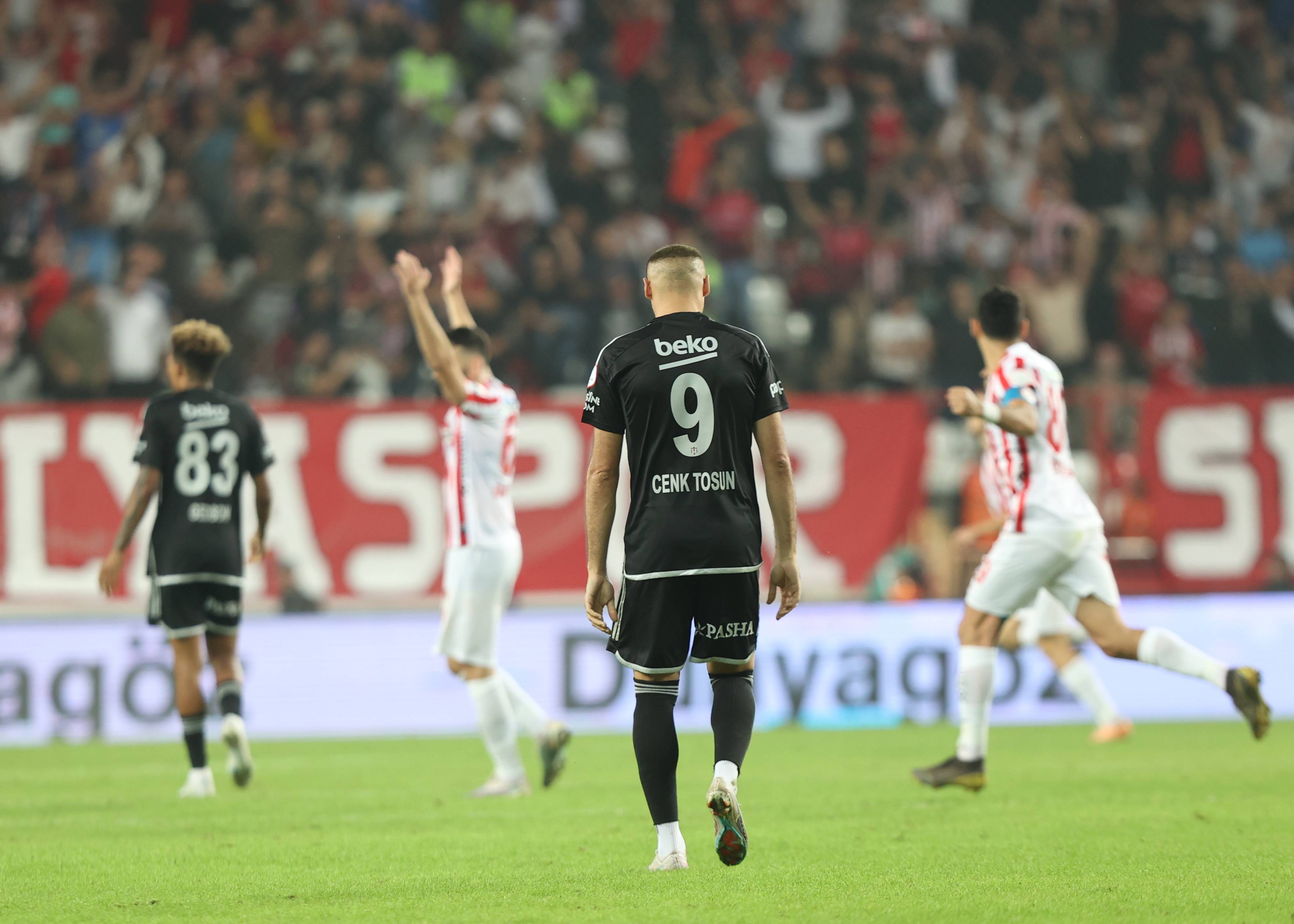 AA-20231105-32679844-32679838-BITEXEN_ANTALYASPOR_BESIKTAS (1)