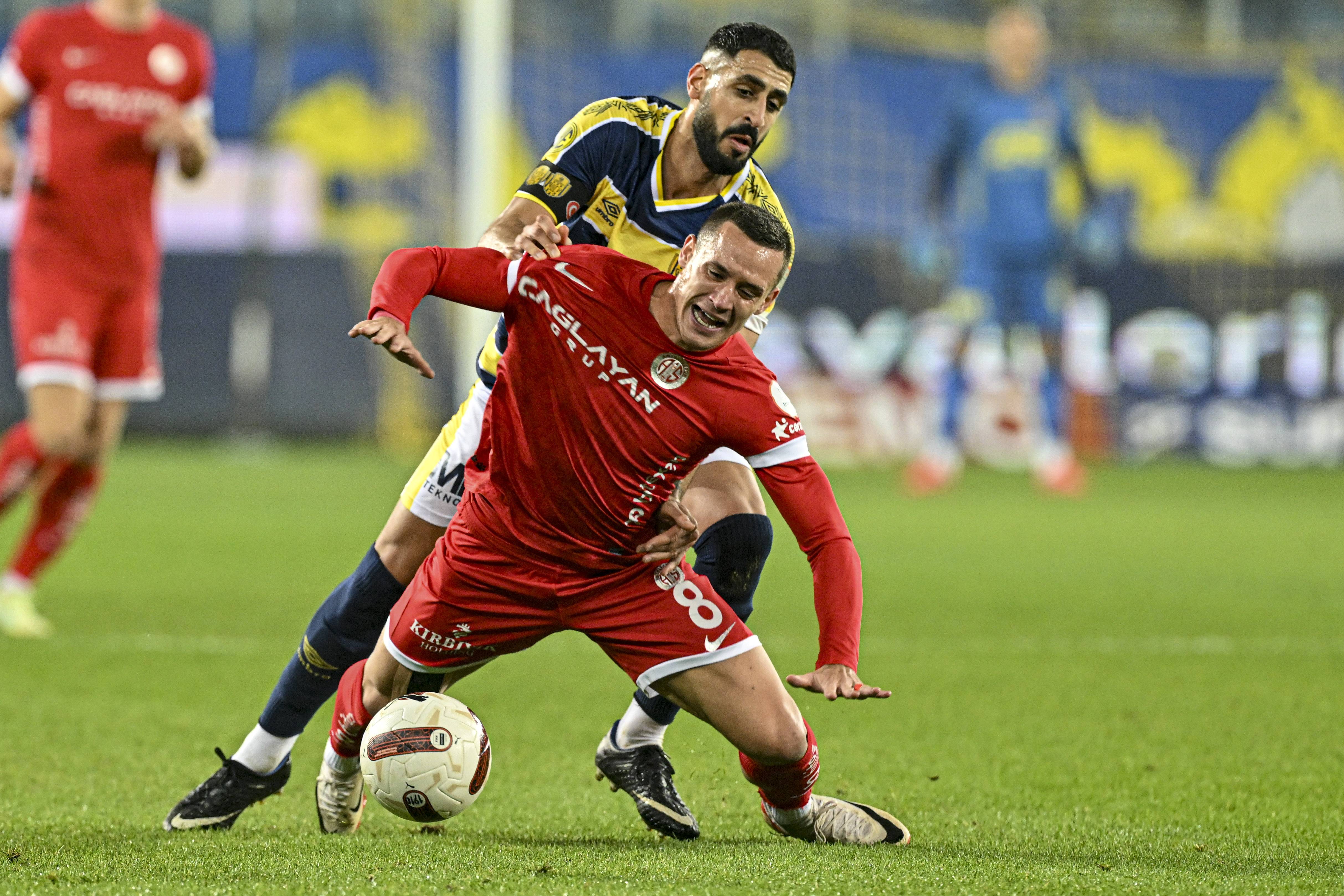 AA-20231110-32795673-32795664-MKE_ANKARAGUCU_BITEXEN_ANTALYASPOR (1)