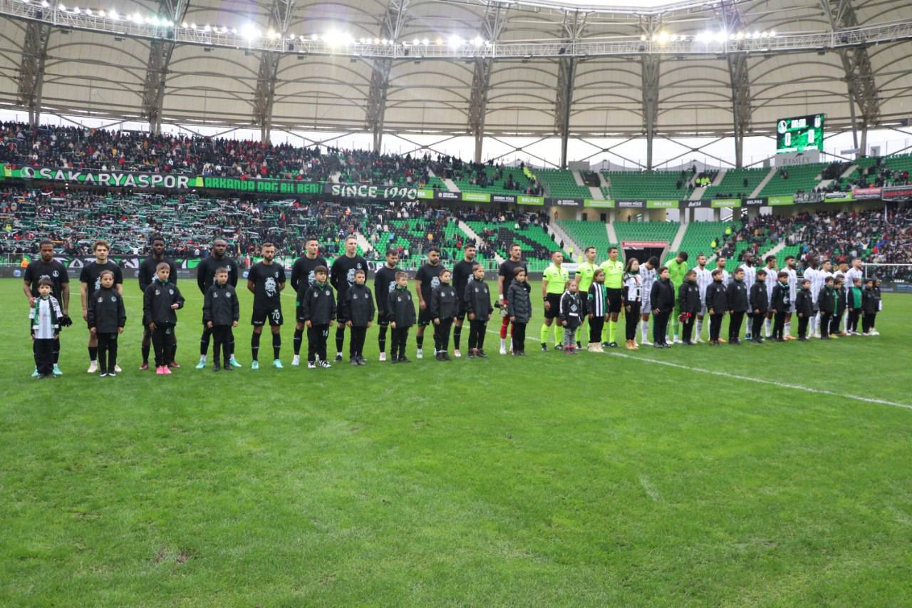 AA-20231119-32964740-32964739-SAKARYASPOR_BESIKTAS (1)