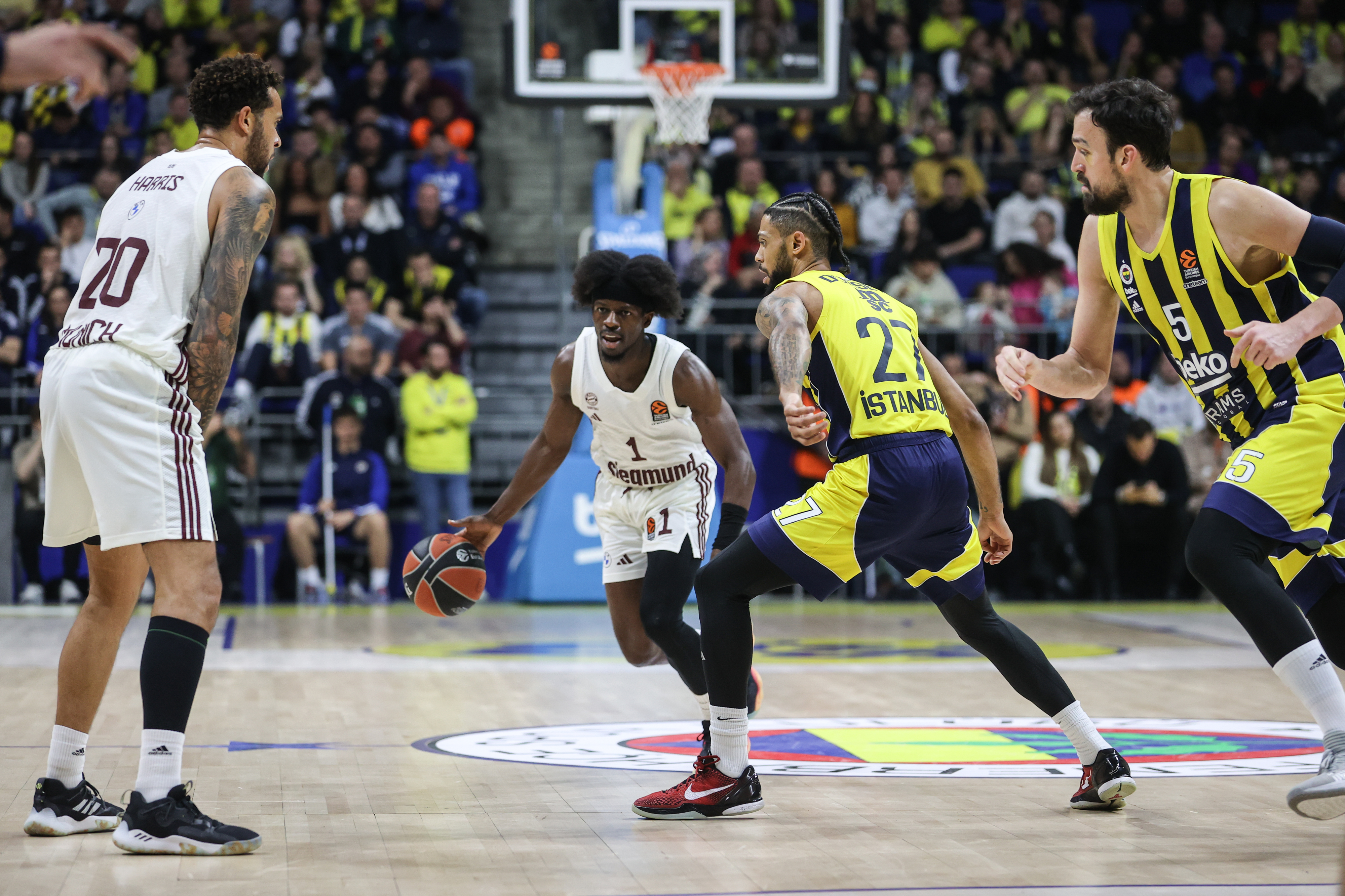 Aa 20240111 33415061 33415058 Fenerbahce Beko Bayern Munih (1)