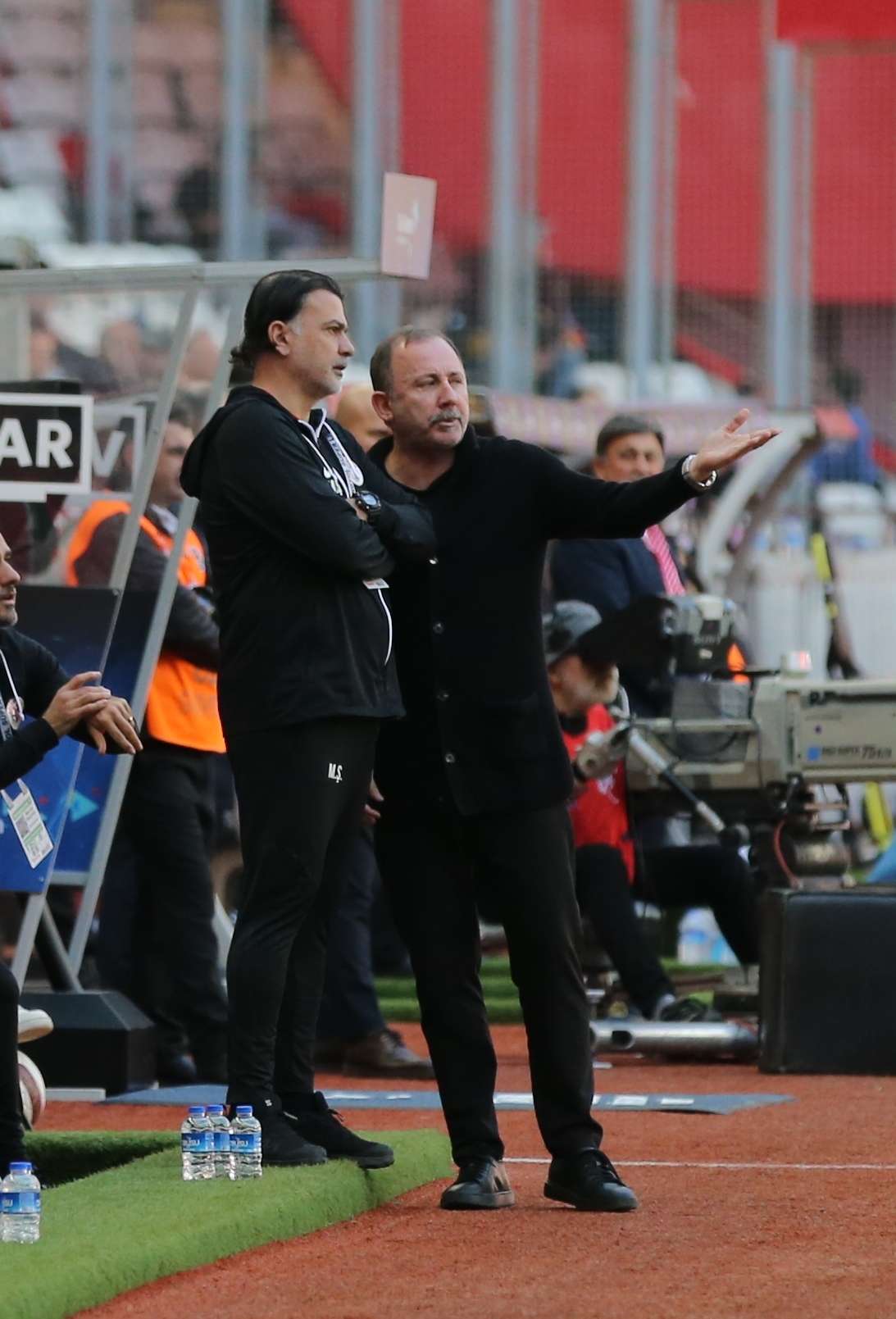 Aa 20240217 33732916 33732910 Bitexen Antalyaspor Istanbulspor (1)